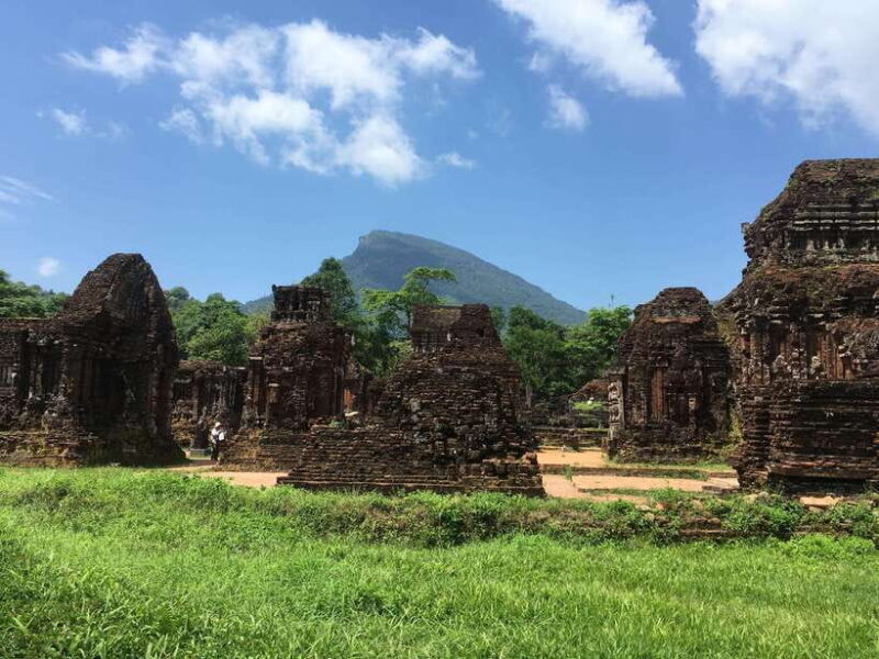 Early My Son tour/transfer to avoid crowd and the heat - The Itinerary in Detail