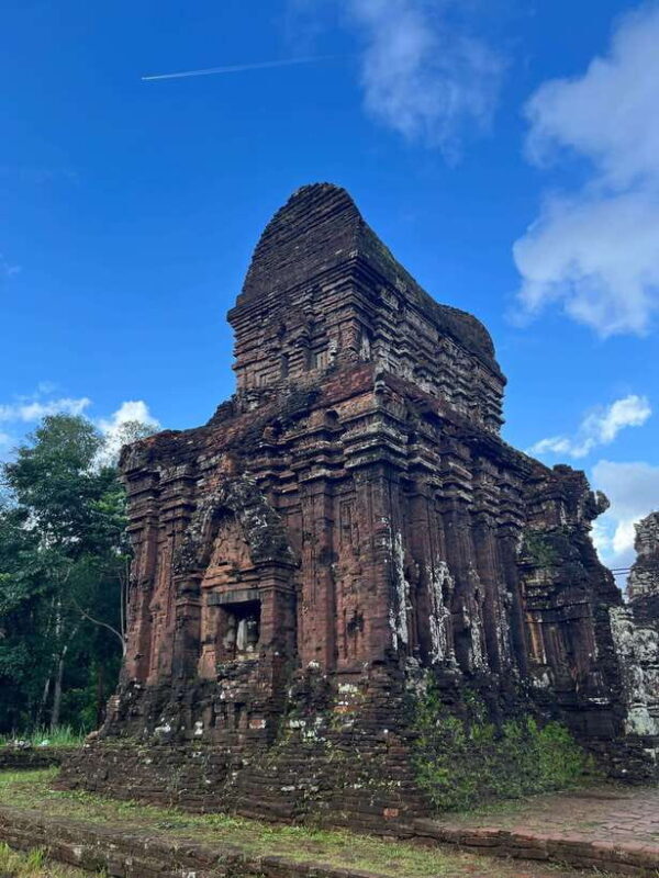 Early My Son tour/transfer to avoid crowd and the heat - The Sum Up