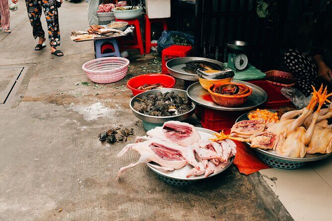 Early Riser Walk: Grandma Noodles, Cafe, Exotic Fruits & History - The Sum Up