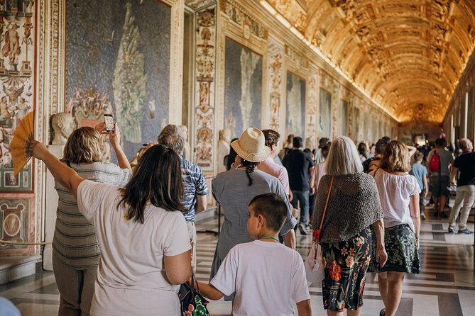 Early Vatican Museums Tour: The Best of the Sistine Chapel - Analyzing the Value