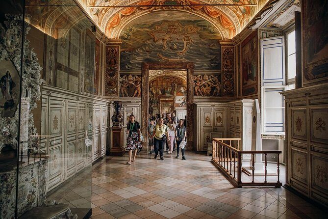 Early Vatican Museums Tour: The Best of the Sistine Chapel - References
