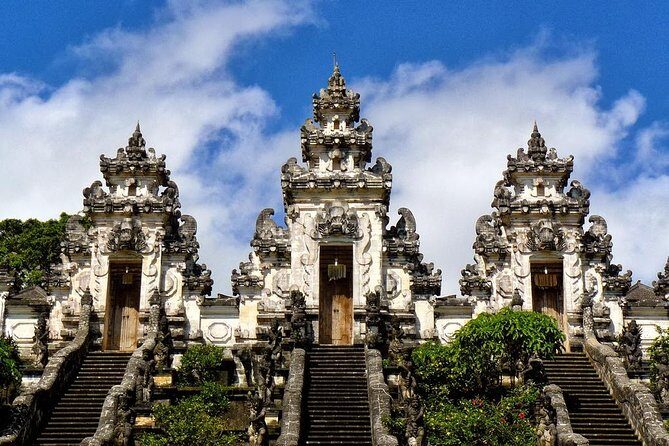 East Bali Tour: Gate of Heaven, Water Palace, Sleeping Gajah - Discovering the Essence of East Bali