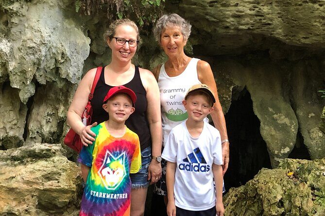 East End Excursion: Private Guided Family Tour in Bermuda - Key Points