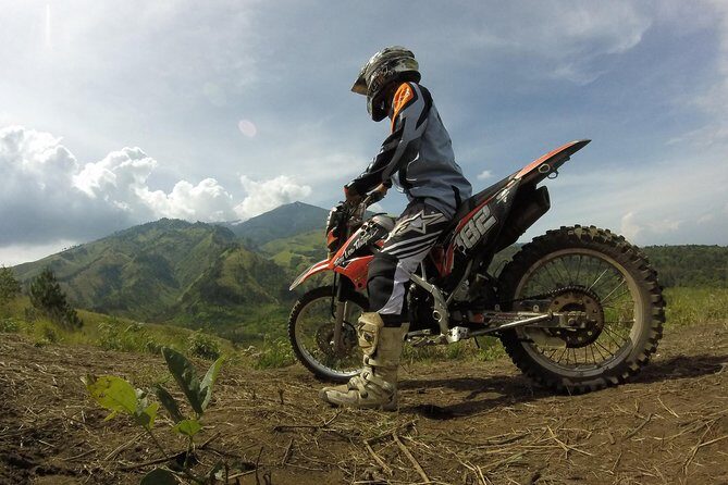 East Java Dirt Bike Tours - Exploring the Full-Day East Java Dirt Bike Tour