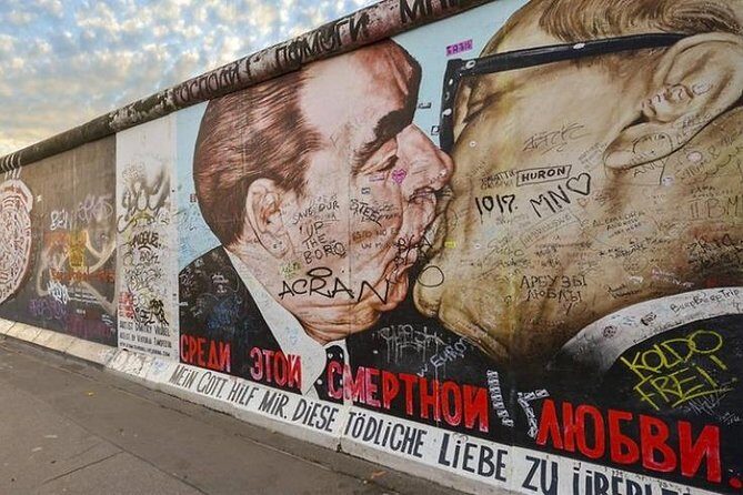 East Meets West: Berlins Street Art & Culinary Culture - Discover Berlin’s Eclectic Kreuzberg & Neukölln on a Food and Culture Tour