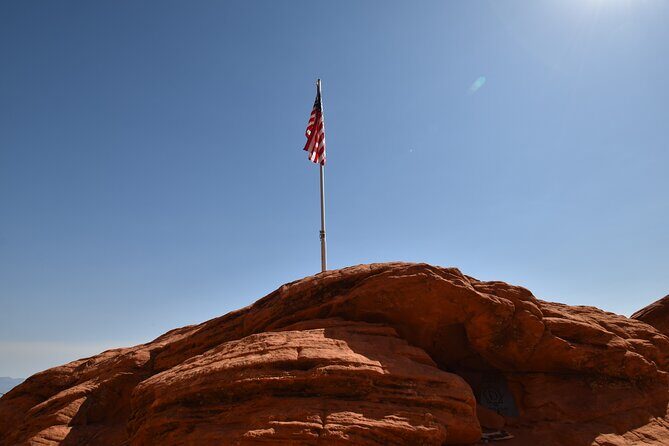 East Side Memorial - 4x4 Tour - Discovering the East Side Memorial 4x4 Tour: An Off-Road Journey with Heart and Adventure