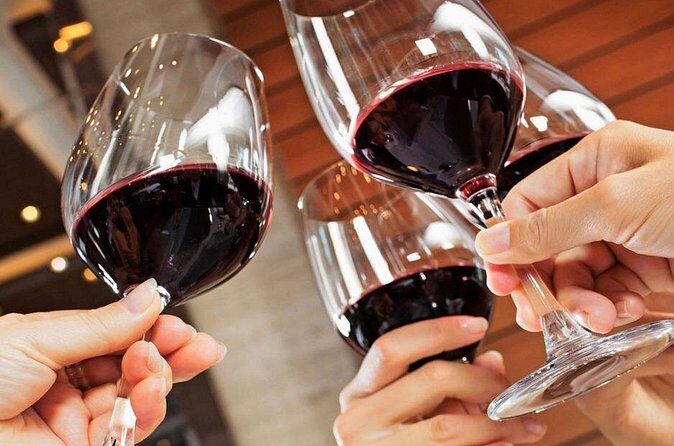 East vs West Full Day Sip Tour - Who Would Love This Tour?