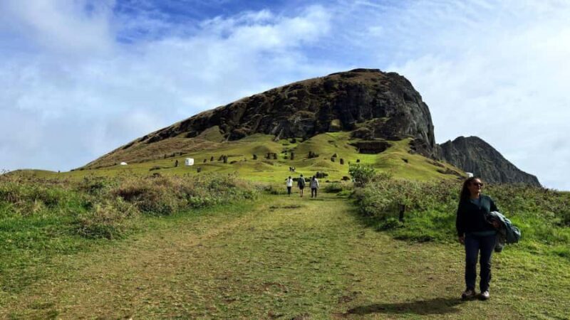 Easter Island: Full-Day Tour to Anakena - FAQ