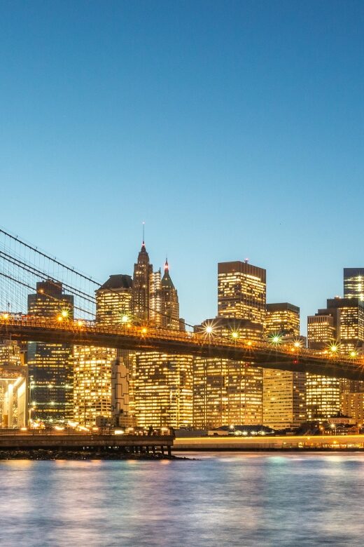Easy Access Statue of Liberty & Brooklyn Bridge Discovery - Explore New York’s Iconic Landmarks with Ease