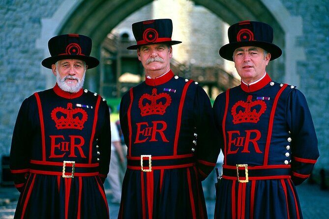 Easy Access Tower of London Crown Jewel Torture and Executions - The Itinerary: What to Expect at Each Stop