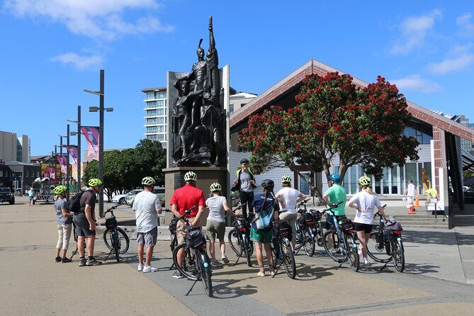 Easy Rider Two-Hour Wellington eBike Tour - A Friendly Ride Through Wellington: The Easy Rider Two-Hour eBike Tour