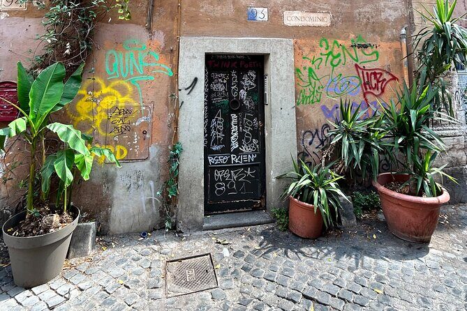 EAT AND DRINK LIKE A LOCAL - Wine Tasting in Trastevere w/ Gelato - Why This Tour Is Worth the Price