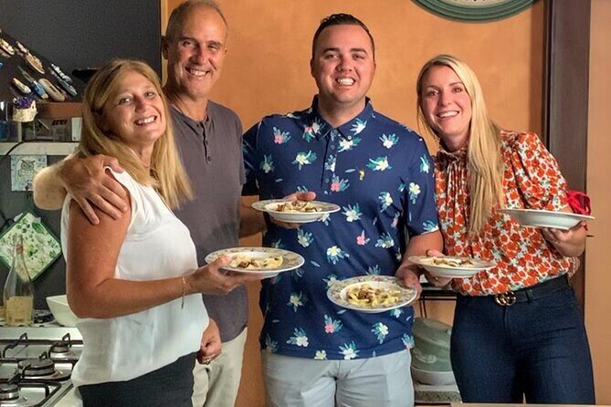 Eat like a local - Who Should Consider This Experience?