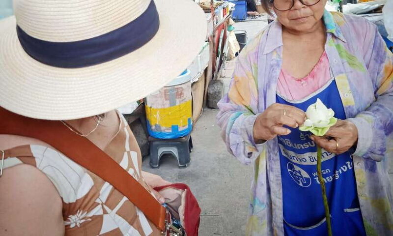 Eat Street Food and Drink like a Local in Bangkok - Practical Details