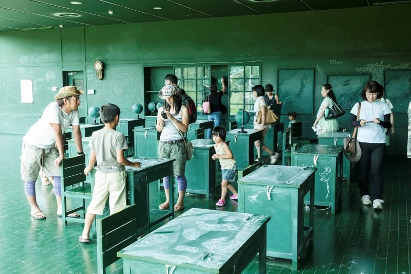 Echigo-Tsumari Art Tour: Satoyama & Modern Art Experience in Niigata - A local buffet, then time at Matsudai NOHBUTAI