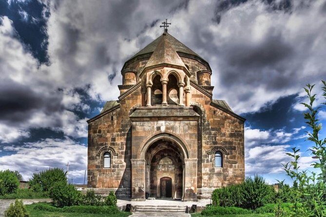 Echmiadzin (Hripsime, Gayane, Mother Cathedral) and Zvartnots Temple - FAQ