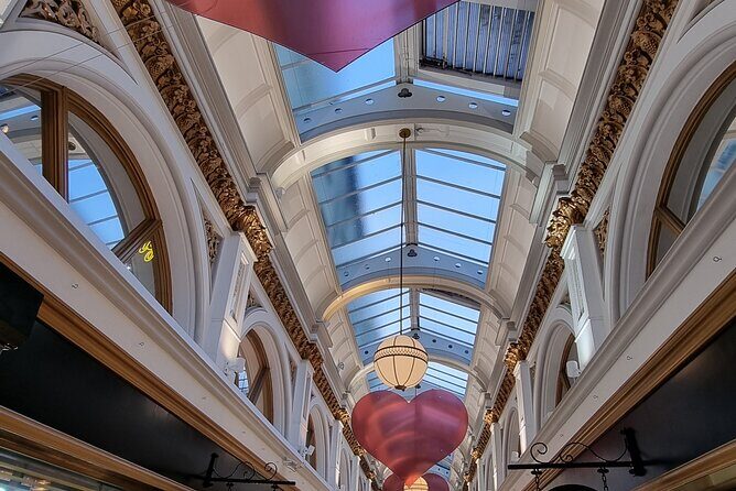Eclectic Belfast City Center Walking Tour / Experience. - FAQ
