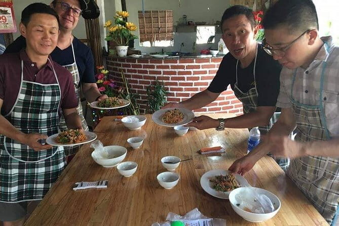 Eco - Cooking Class Hoi An Private Tour from Hoi An or Da Nang City - Key Points