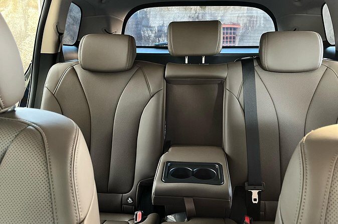 Eco Friendly Premium Electric Vehicle Airport Transfers - The Sum Up: Why Choose This Transfer?