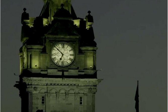 Edinburgh 2 Hour Nighttime Ghost Tour Italian Tour Guide - Exploring Edinburgh’s Haunted Streets: A Complete Review