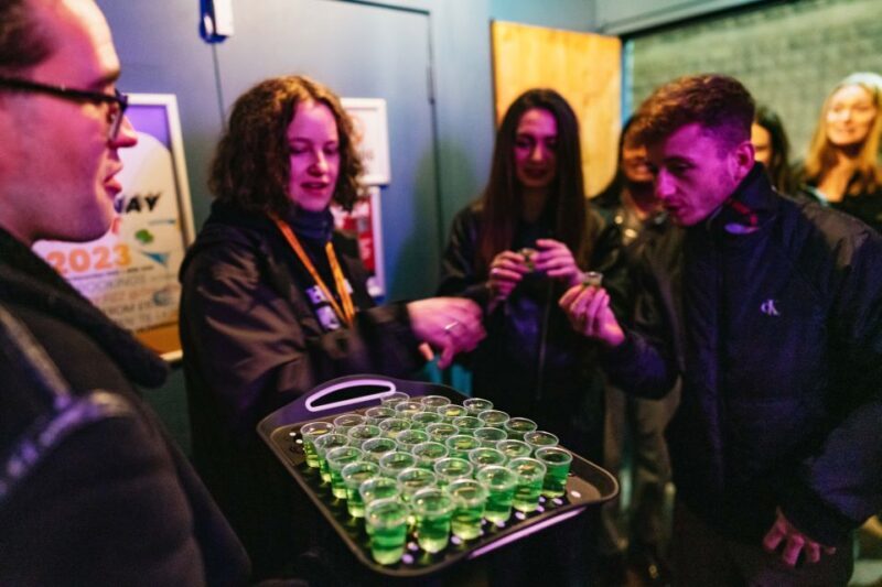 Edinburgh: 7 Bar Pub Crawl with 7 Shots & Discounts - FAQ