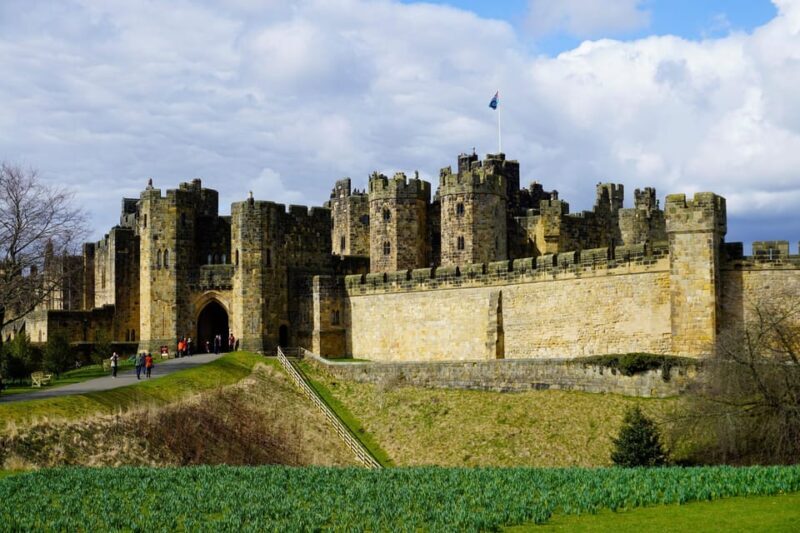 Edinburgh: Bamburgh Castle, Northumberland and Alnwick Trip - A Day Exploring Northumberland’s Gems from Edinburgh
