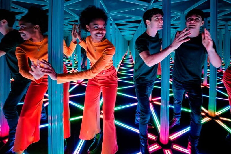 Edinburgh: Camera Obscura and World of Illusions Ticket - The Attractions in Detail