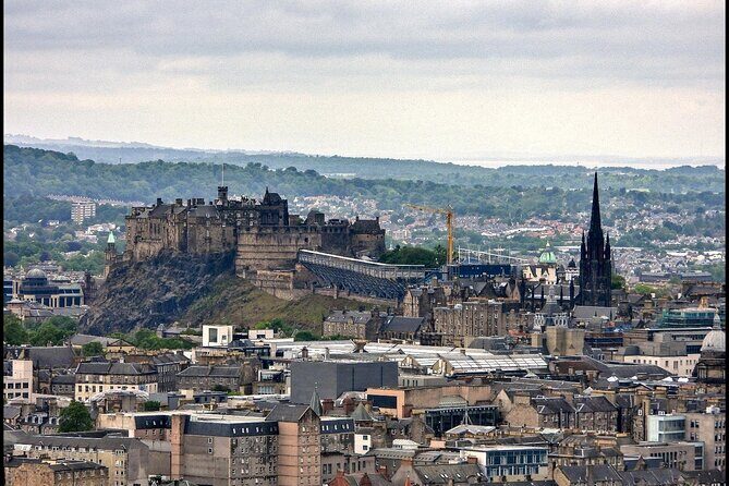 Edinburgh Castle Guided Tour - Tickets Included - The Castle Grounds: What Youll See and Learn