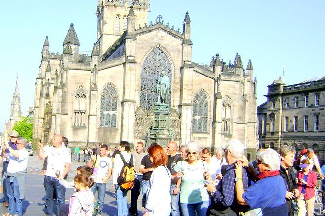 Edinburgh City Walking Tour, Discover Old Town, Royal Mile with a Local Expert! - Practical Details and Value