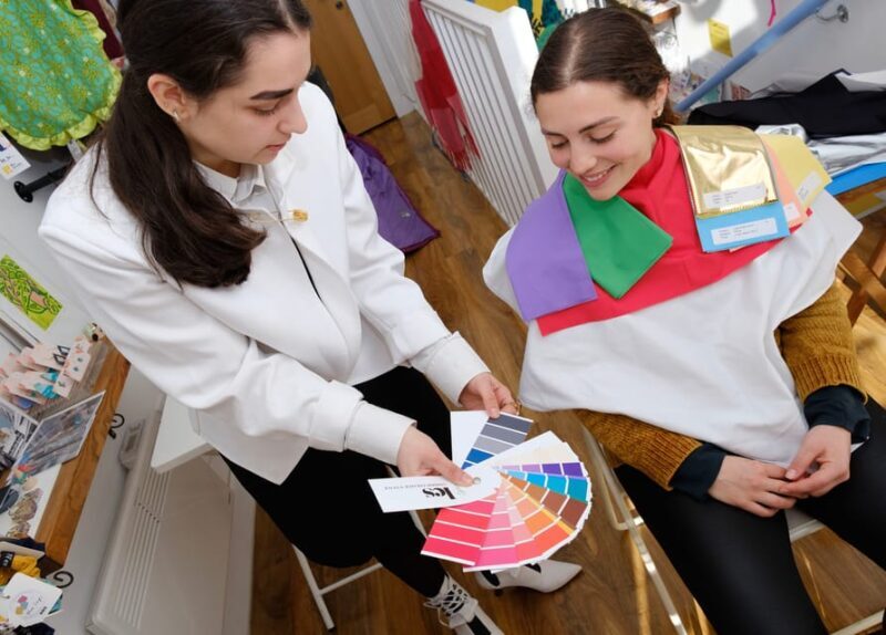 Edinburgh: Color Analysis Leith Walk - FAQs