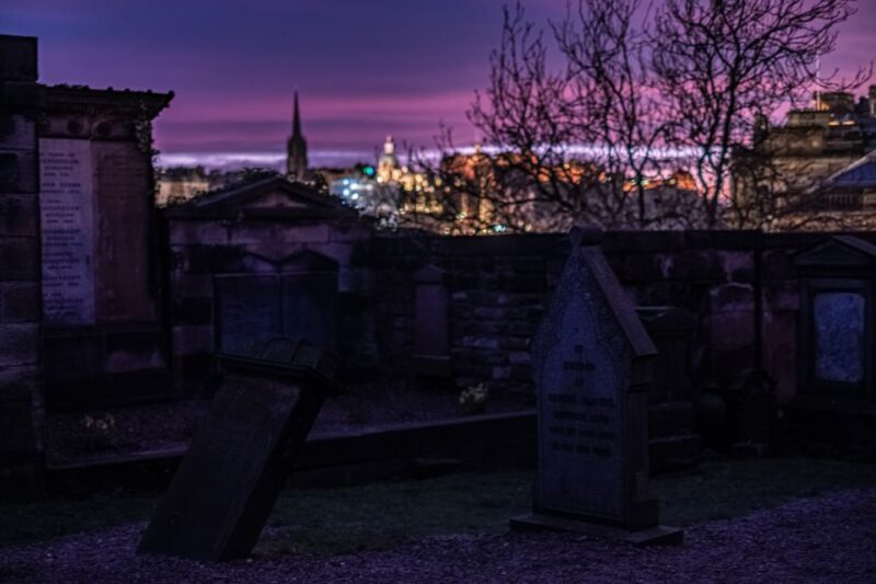 Edinburgh: Dark Secrets of the Old Town Ghost Walking Tour - Who Will Love This Tour?