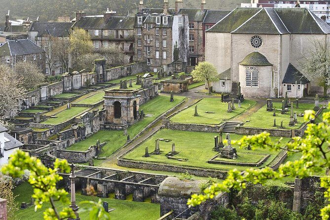 Edinburgh Darkside Walking Tour: Mysteries, Murder and Legends - What the Reviews Say