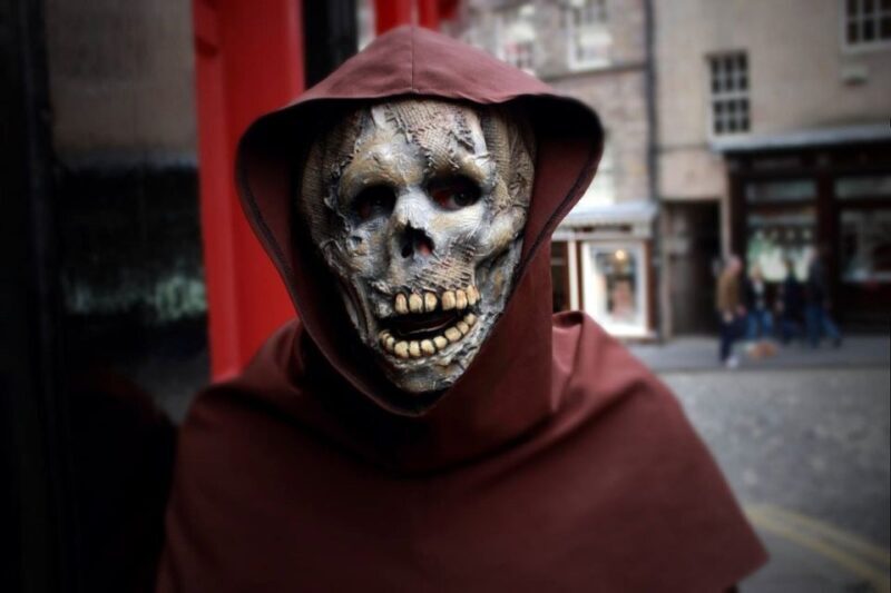 Edinburgh Ghosts & Gore Walking Tour - FAQ