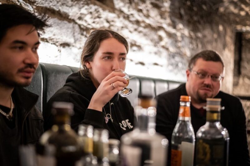 Edinburgh: Gin Tasting at Underground Venue - The Sum Up