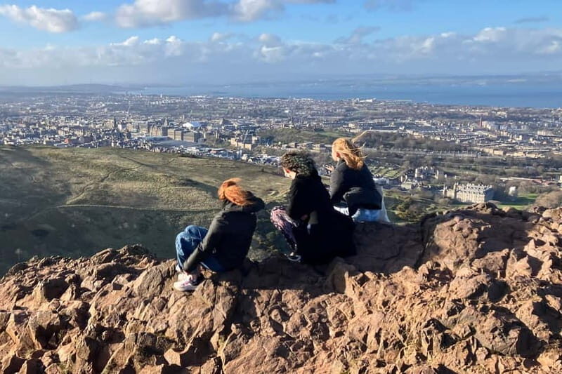 Edinburgh: Guided Hike to Arthur's Seat and Calton Hill - Edinburgh: Guided Hike to Arthur’s Seat and Calton Hill