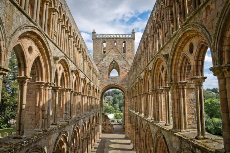 Edinburgh: Hadrian's Wall & Scottish Borders Day Trip - Key Points