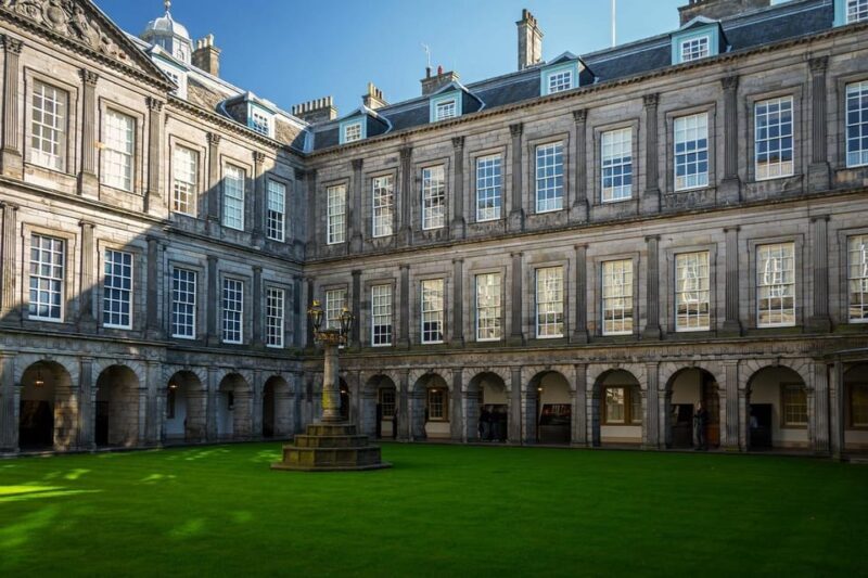 Edinburgh: Harry Potter Tour & Palace of Holyrood Entry - The Value of This Experience