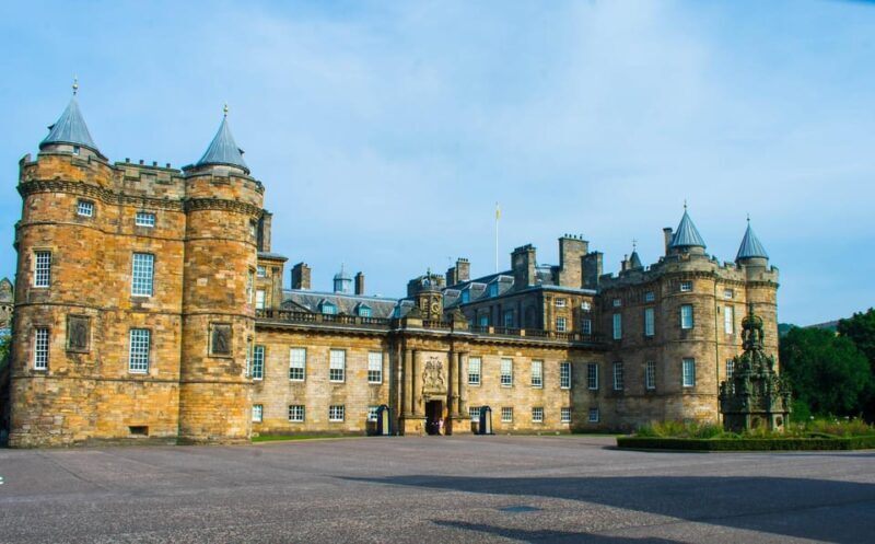 Edinburgh: Harry Potter Tour & Palace of Holyrood Entry - Who Would Love This Tour?