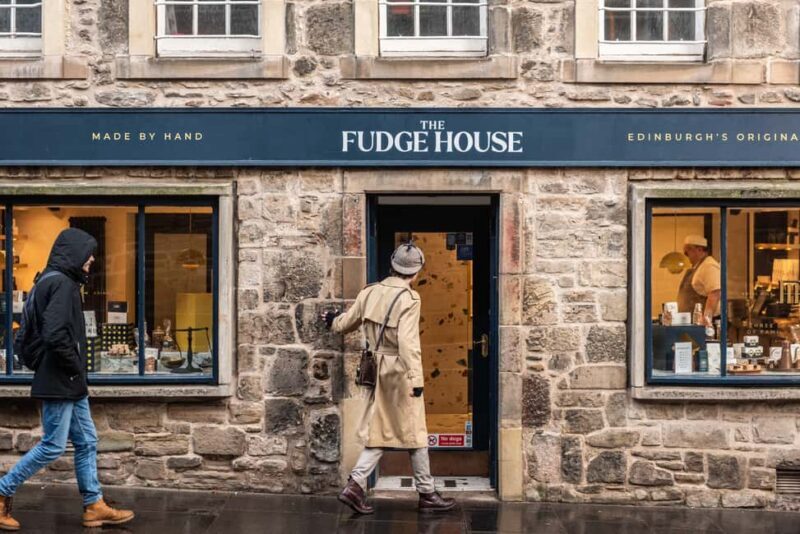 Edinburgh: Historical Gems Tour with Whisky & Local Flavours - Practical Details and Value