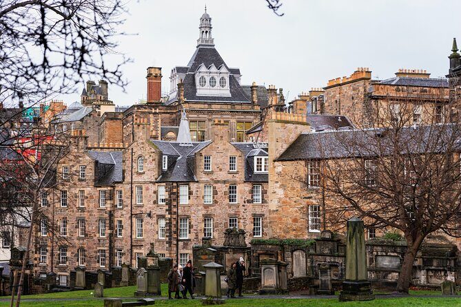 Edinburgh Historical Tour in Spanish - A Deep Dive into the Edinburgh Historical Tour in Spanish
