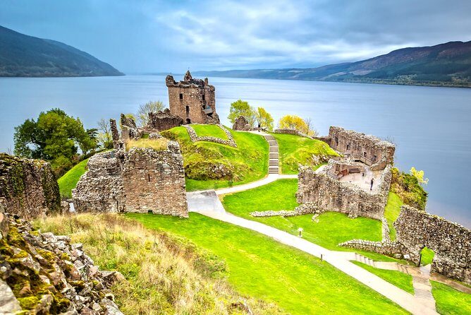 Edinburgh: Isle of Skye, Highlands and Loch Ness 3-Day Tour - Transportation, Accommodation, and Group Size