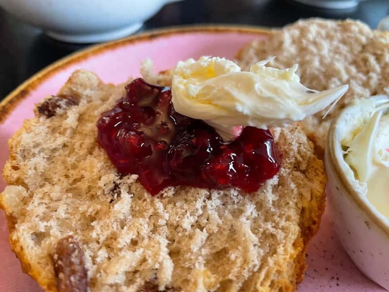Edinburgh: Leith Waterfront Food Walking Tour - Key Points