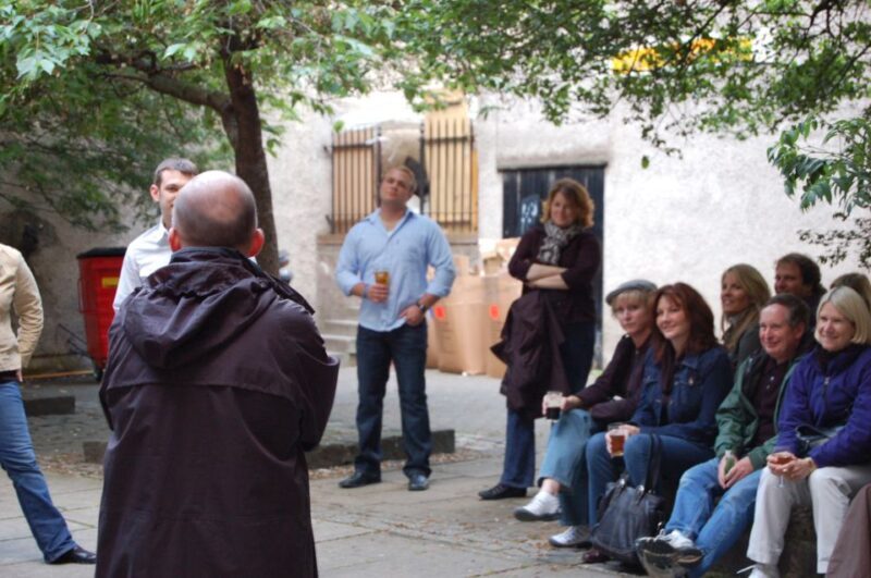 Edinburgh Literary Pub Tour with "Real-Actors" - Practical Tips for Participants