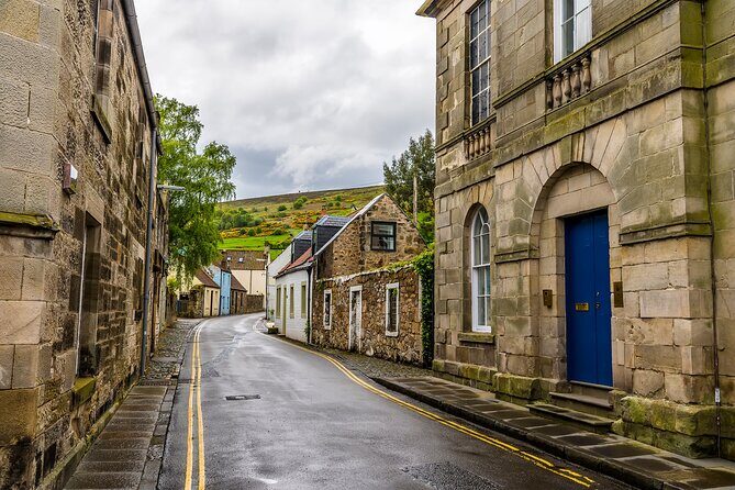 Edinburgh: Mary Queen of Scots Privately Guided Luxury Day Tour - FAQ