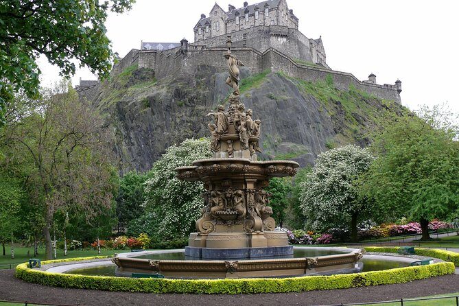 Edinburgh Private Tour with a Local Guide, Highlights & Hidden Gems - Who Should Book This Tour?