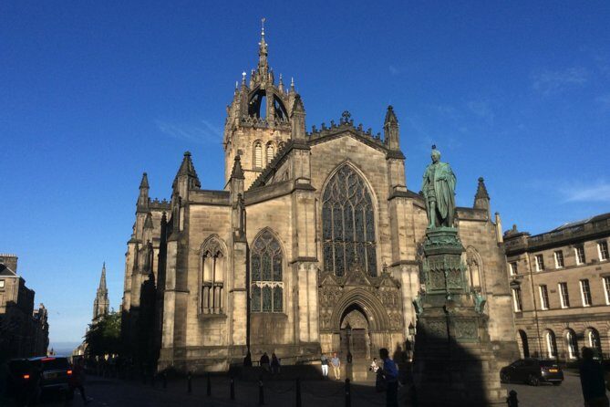 Edinburgh Private Walking Tour - Summary