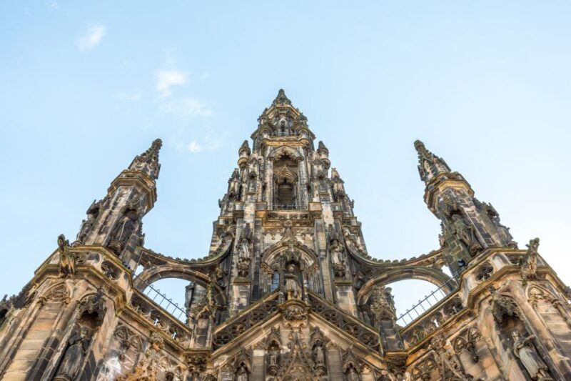 Edinburgh: Royal Attractions with Hop-On Hop-Off Bus Tours - FAQs