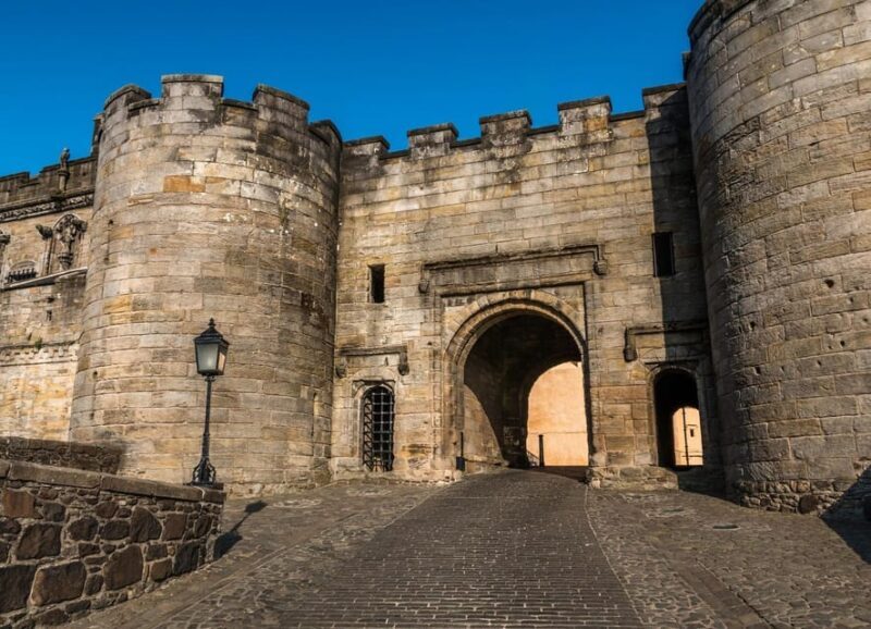 Edinburgh: Stirling Castle, Kelpies, Whisky & Highlands Tour - A Deep Dive Into the Tour Experience