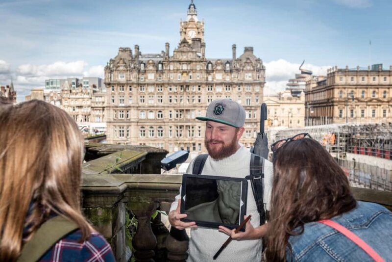 Edinburgh: Stunning Old Town Walking Tour - What Reviewers Say