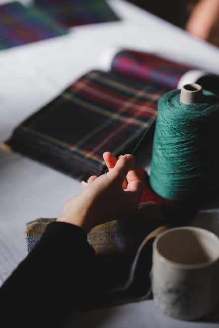 Edinburgh: Tartan Design Workshop with an Artisan Kiltmaker - The Experience: A Step-by-Step Breakdown